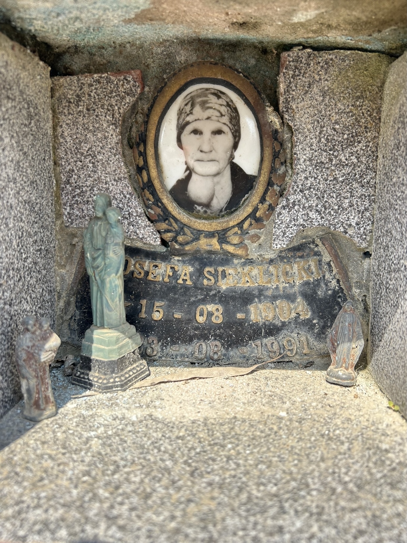 Photo showing Nagrobek Józefy Sieklickiej