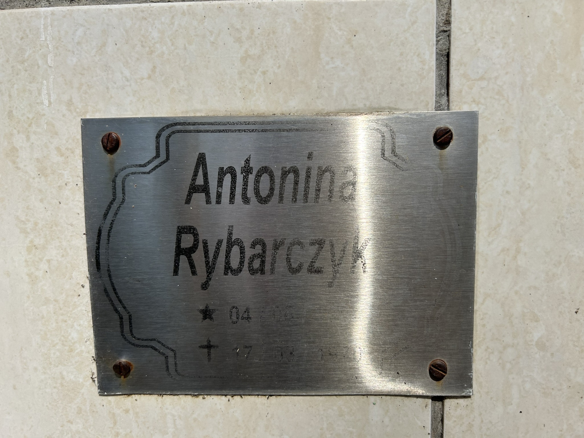 Photo showing Nagrobek Antoniny i Władysława Rybarczyków