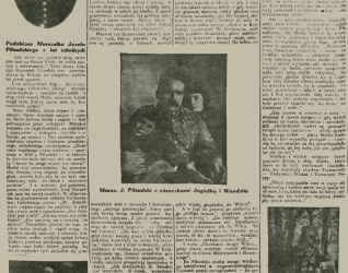 Strona gazety z 1936 roku zatytułowana 'Serce Marszałka' z tekstem i zdjęciami dotyczącymi Józefa Piłsudskiego. Zawiera zdjęcia Piłsudskiego z córkami, w mundurze wojskowym i podczas zesłania syberyjskiego.