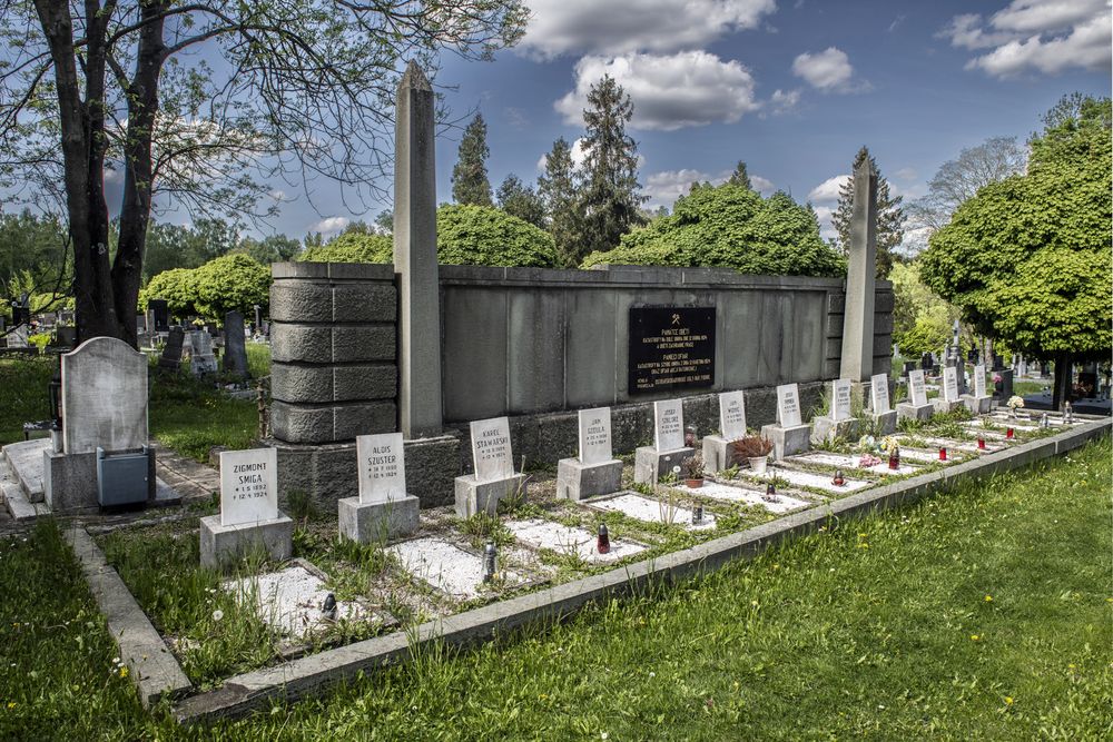 Photo montrant Monuments to the Victims of Mining Disasters