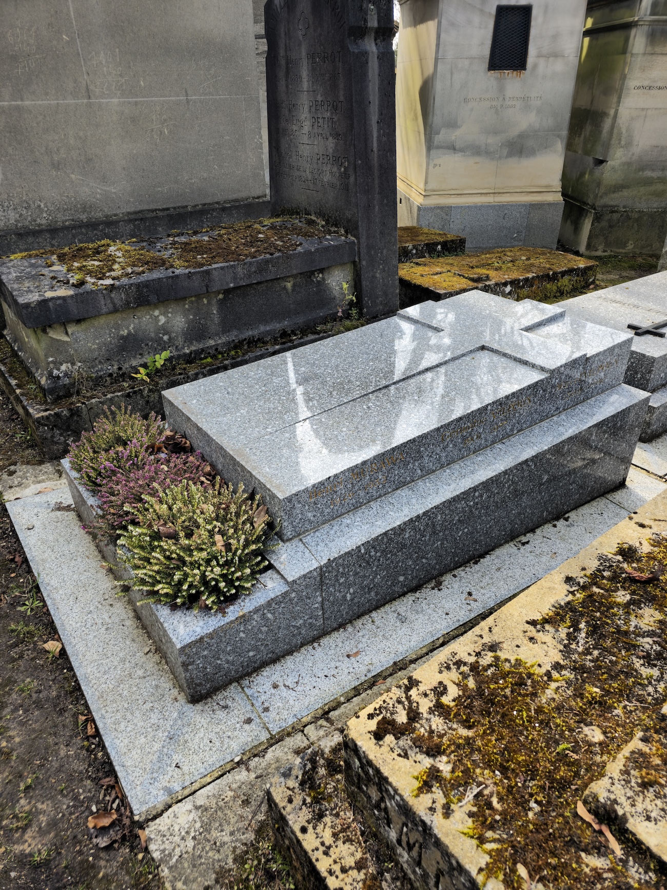 Photo montrant Nagrobek rodzin Murawów i Vilpouxów oraz Willy’ego Wulfing-Luera