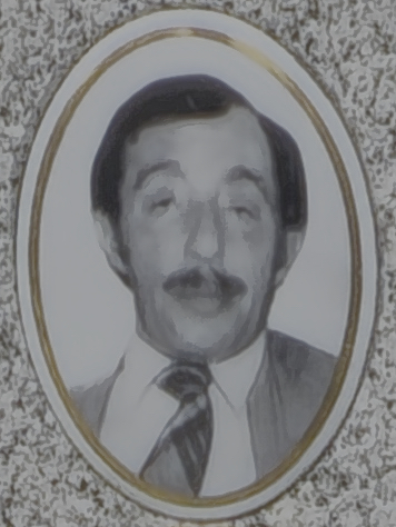 Photo montrant Nagrobek rodziny Klajmiców oraz Alberta Golsenne’a i Mateusza Rzemieniaka