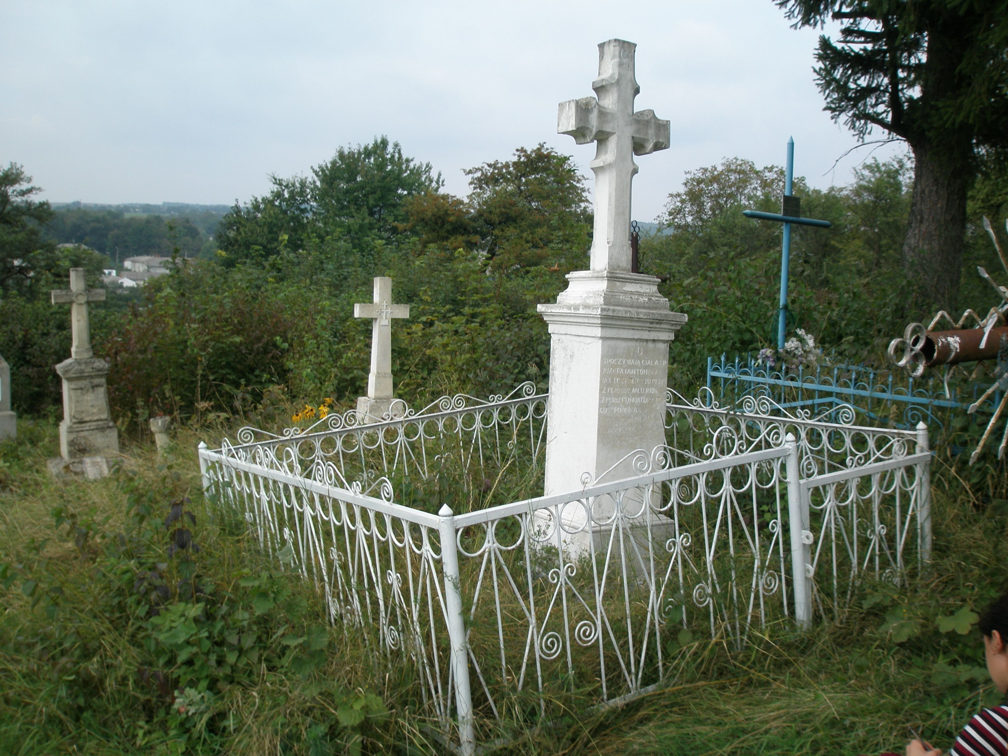Tombstone of Antonina and Josef Jastrzębski, state from 2006