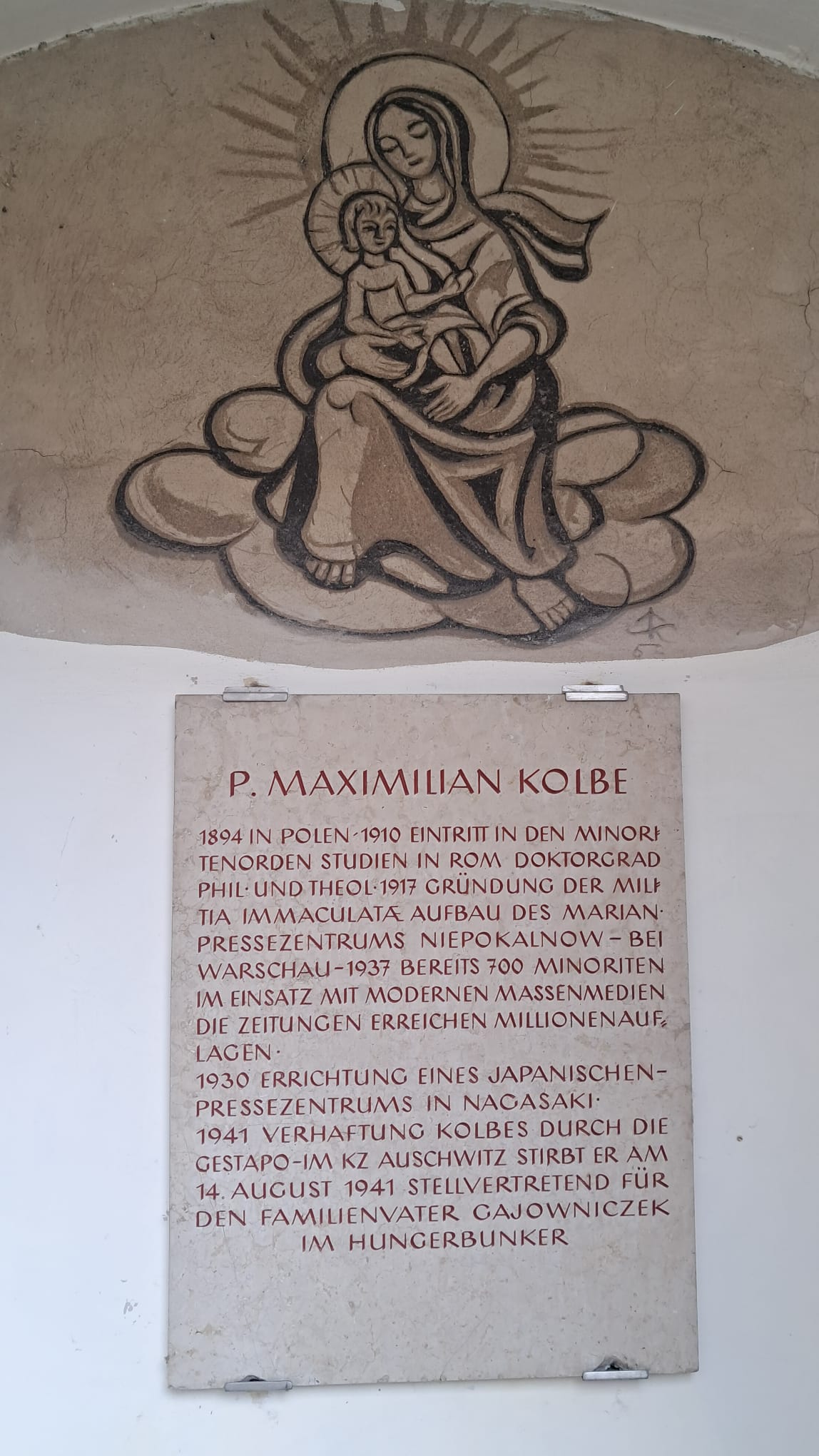 Photo montrant Upamiętnienie Maksymiliana Kolbego w Mariahilferkirche w Grazu