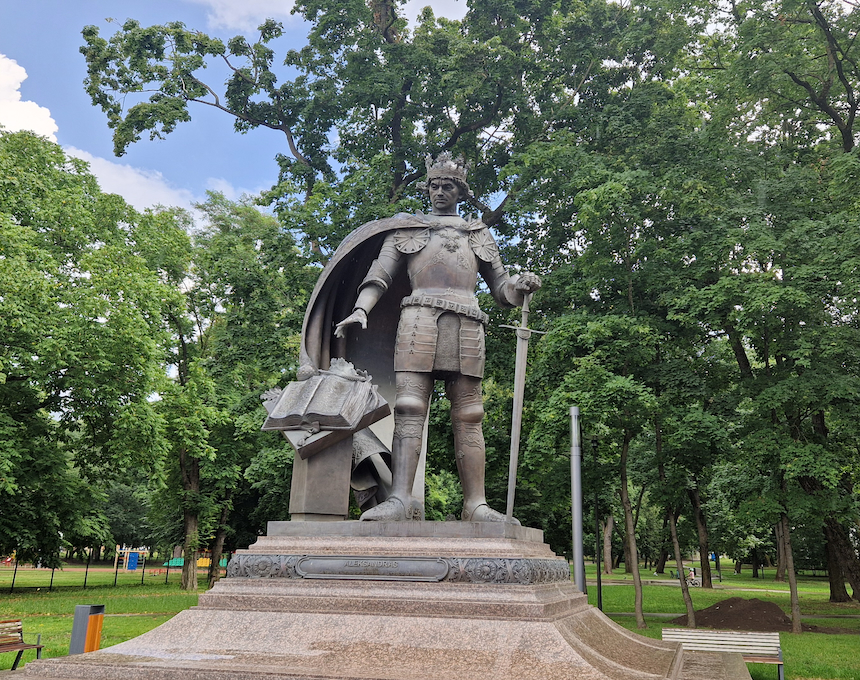 Photo montrant Pomnik Aleksandra Jagiellończyka w Kownie