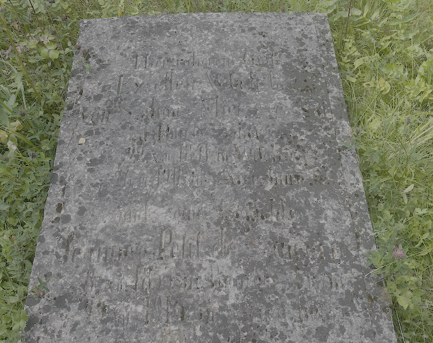 Photo showing Nagrobek Władysława Mierzejewskiego w Kudjape