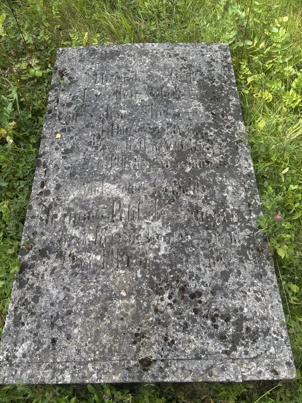 Photo showing Nagrobek Władysława Mierzejewskiego w Kudjape