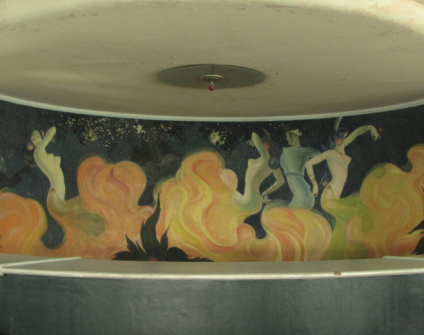 Mural Stefana Norblina w pałacu Morvi w Indiach, przedstawiający abstrakcyjne postacie ludzkie wśród wirujących płomieni w stylu art déco.