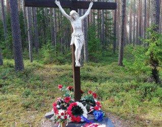 Groby Polaków zamordowanych przed II wojną światową