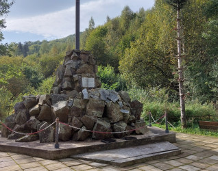 Grób żołnierzy II Brygady Legionów, upamiętniony pomnikiem