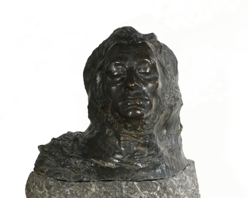 Fotografia przedstawiająca Rzeźba „Adam Mickiewicz” Stanisława Ostrowskiego