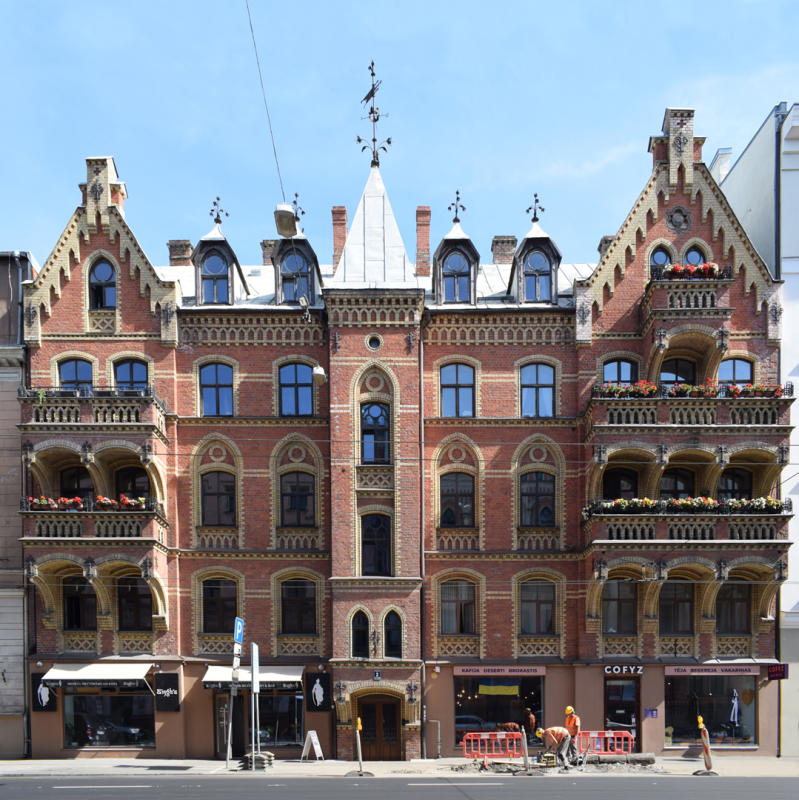 Photo showing Florian Vyganovsky\'s own tenement house in Riga
