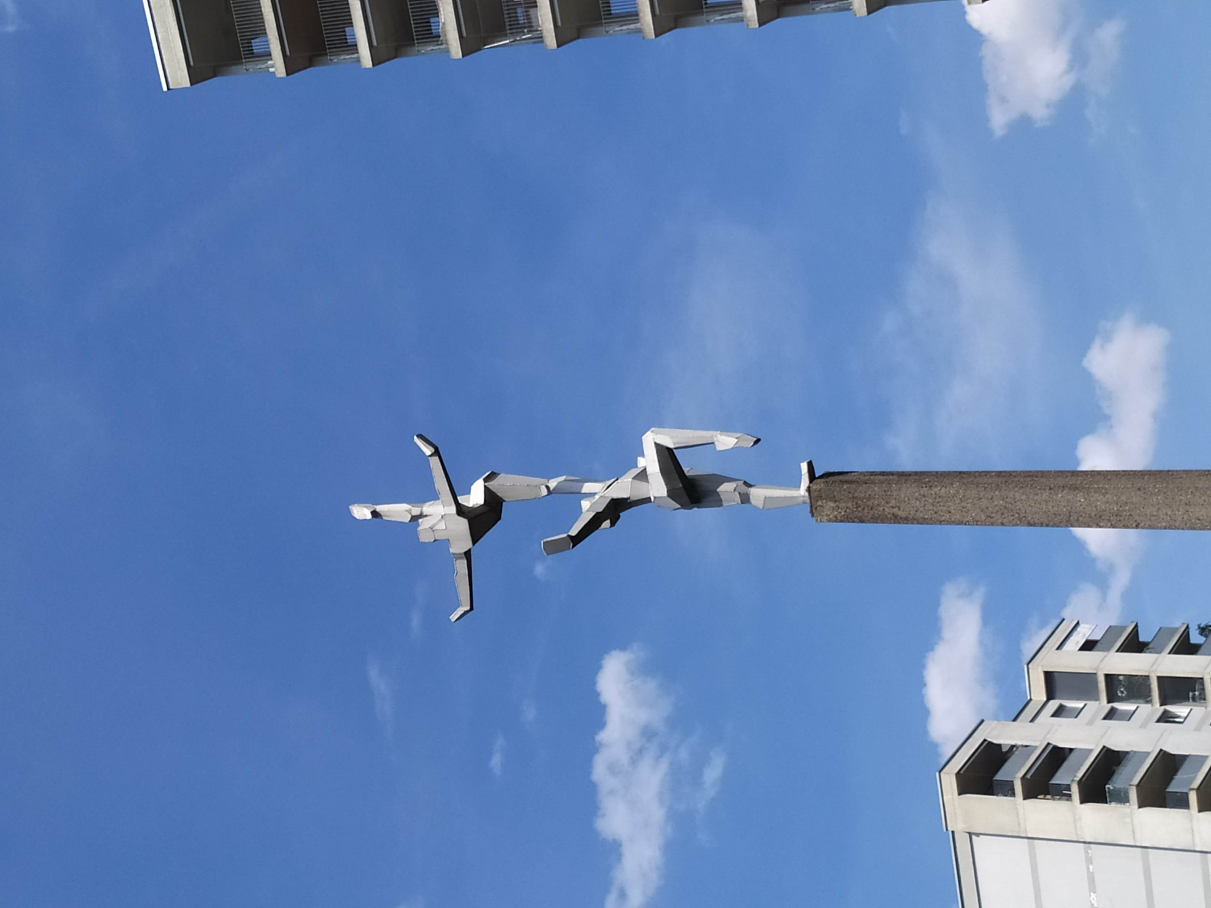 Fotografia przedstawiająca Rzeźba „Akrobaci”
