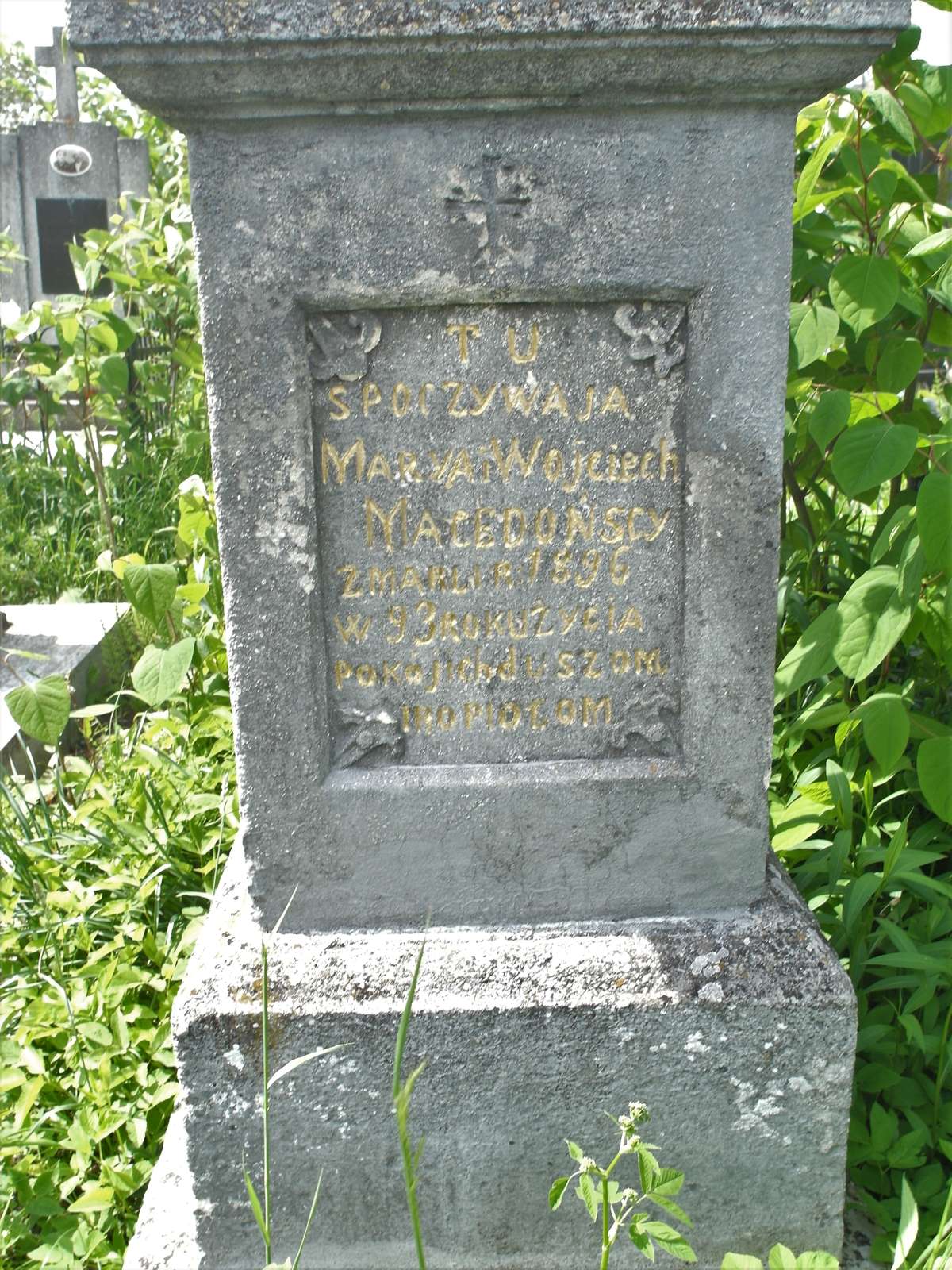 Photo montrant Nagrobek Marii i Wojciecha Macedońskich