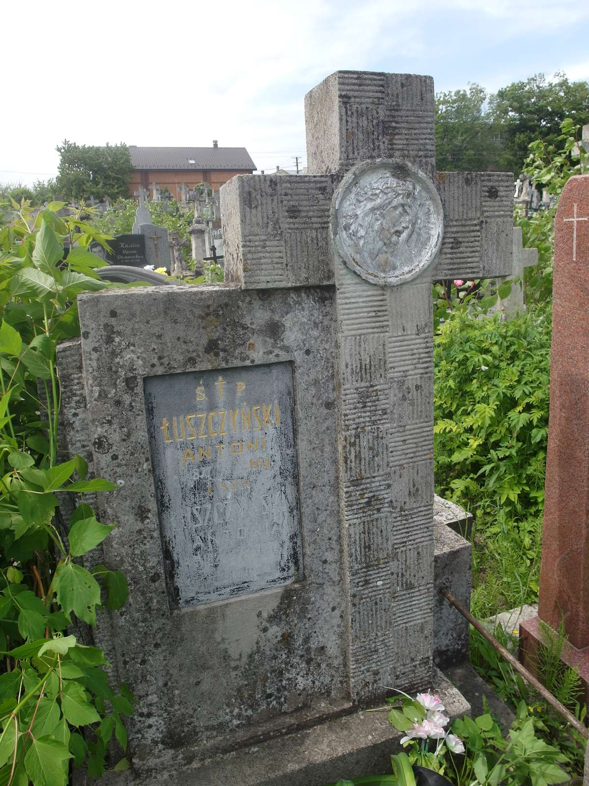Photo showing Nagrobek Antoniego i Antoniego Łuszczyńskich