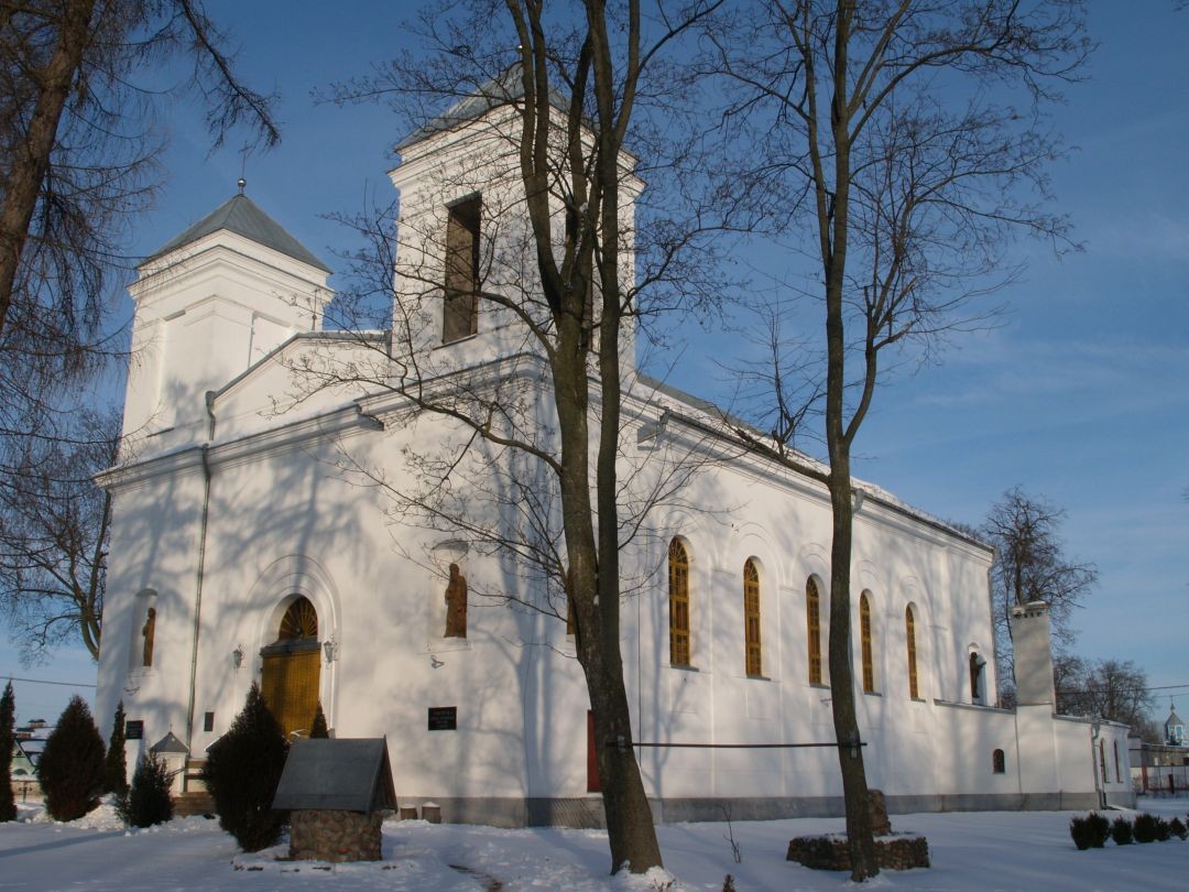 Fotografia przedstawiająca Pomnik nagrobny Mickiewiczów w Kobryniu