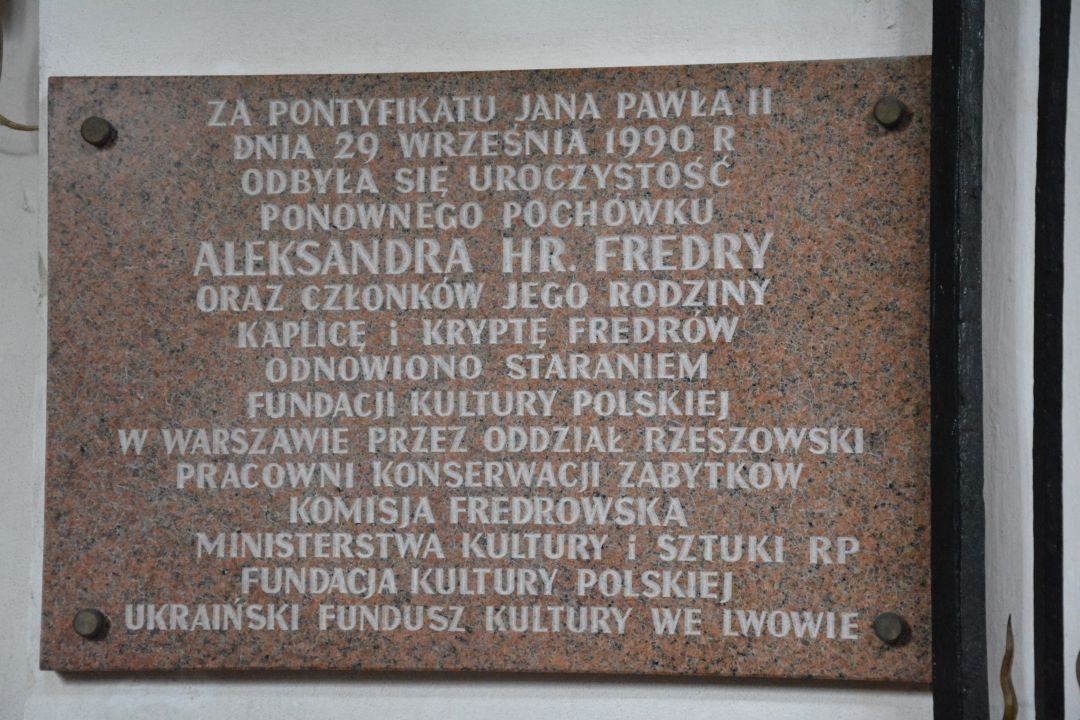 Fotografia przedstawiająca Kościół Wniebowzięcia NMP w Rudkach – miejsce spoczynku Aleksandra Fredry