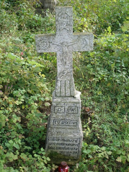 Nagrobek Tadeusza Skrzypeckiego, stan z 2006