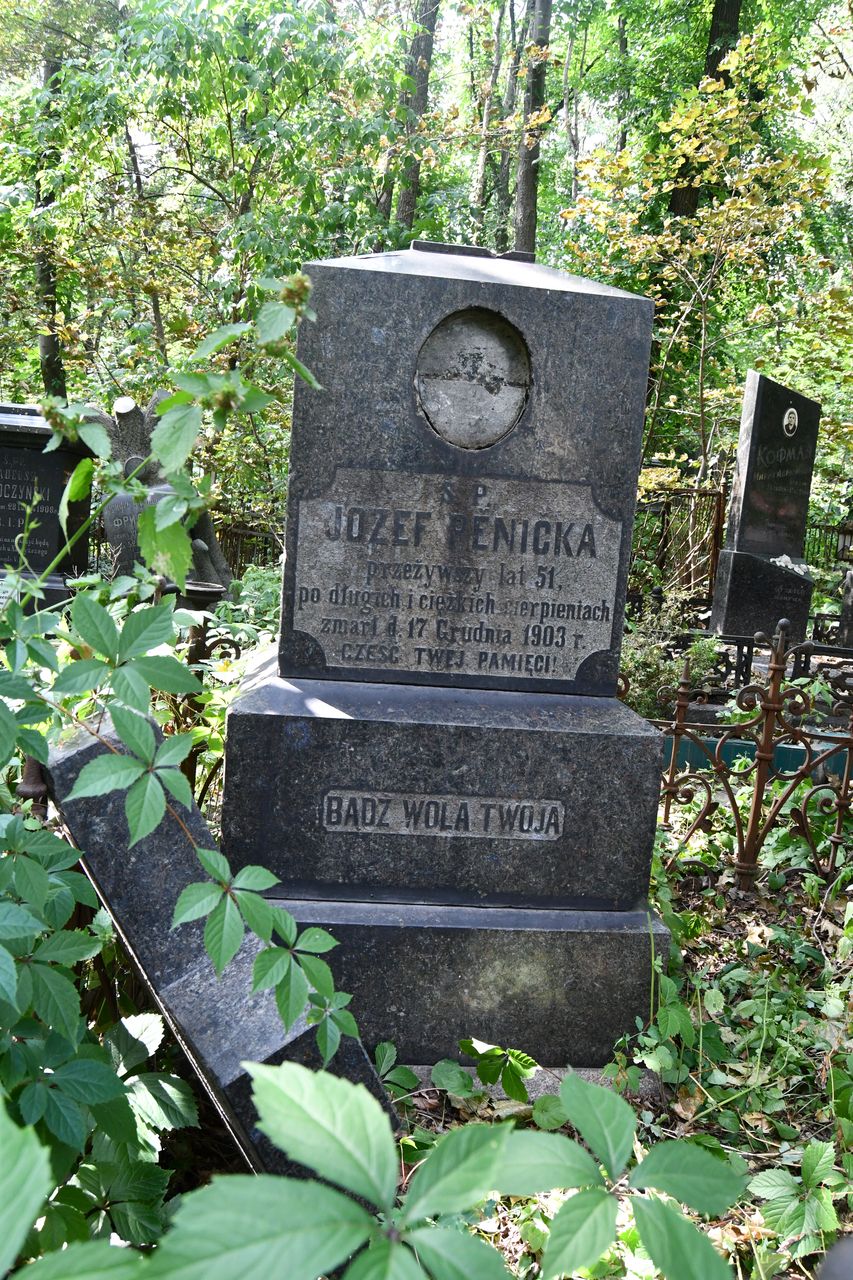 Fotografia przedstawiająca Tombstone of Josef Pěniček