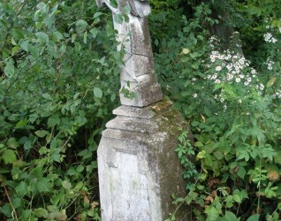 Nagrobek Wincentego Kucharskiego, cmentarz w Medwedowcach, stan z 2006