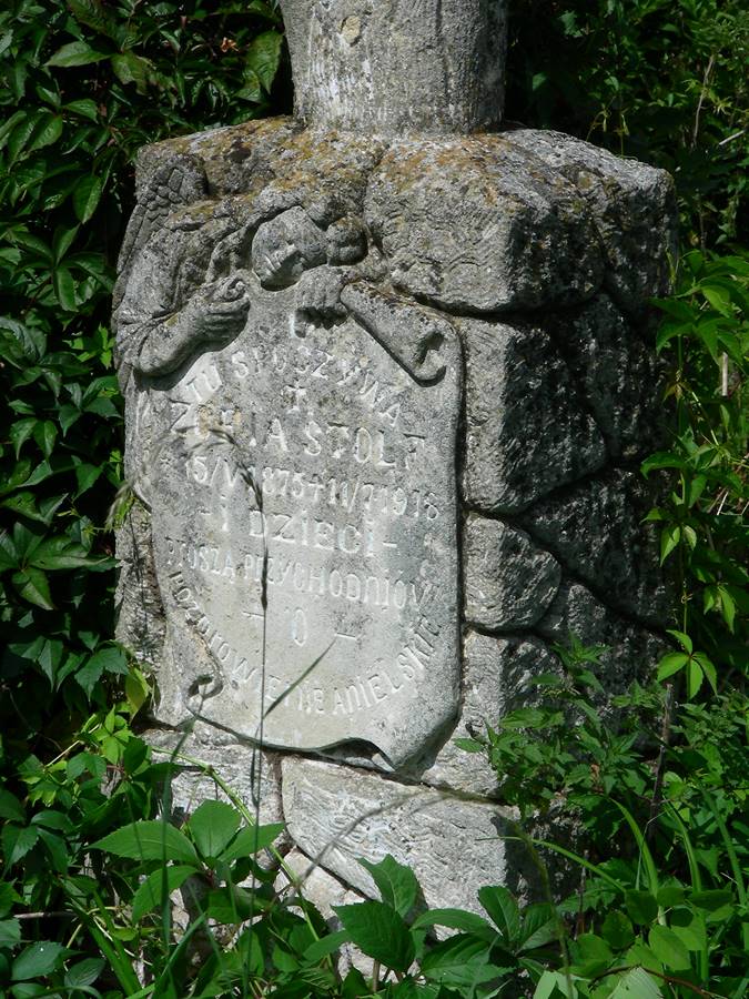 Nagrobek Zofii Stolf i N.N., cmentarz w Przedmieściu, stan z 2006