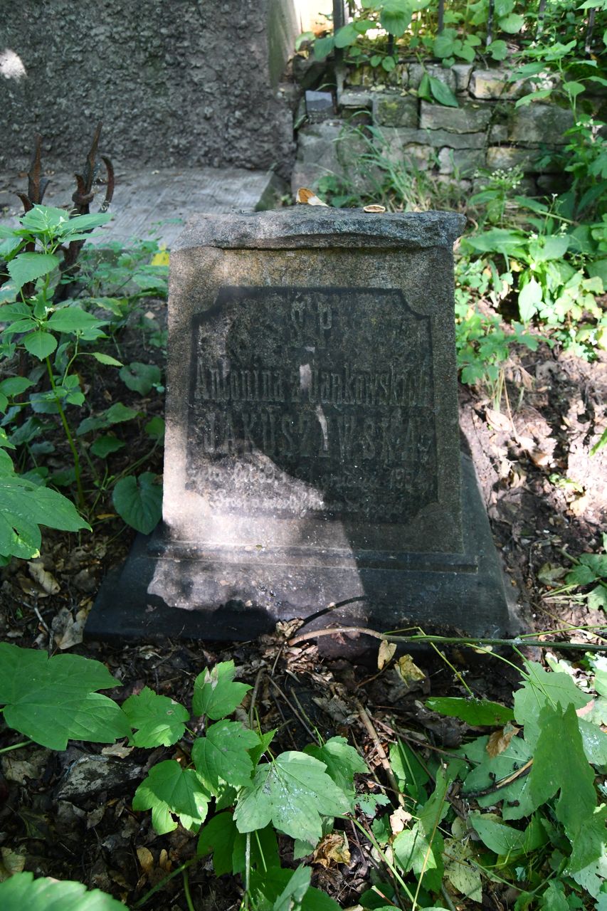 Fotografia przedstawiająca Tombstone of Antonina Jakuszewska