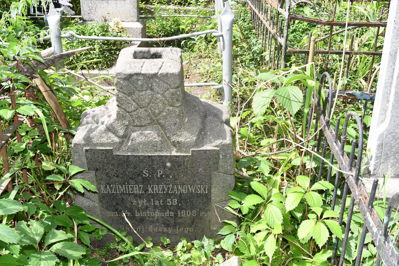 Photo montrant Tombstone of Kazimierz Krzyżanowski