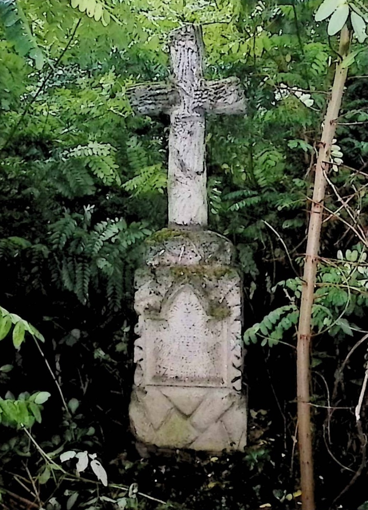 Fotografia przedstawiająca Tombstone of Julian Leszczyński and Leopold Stefkowski