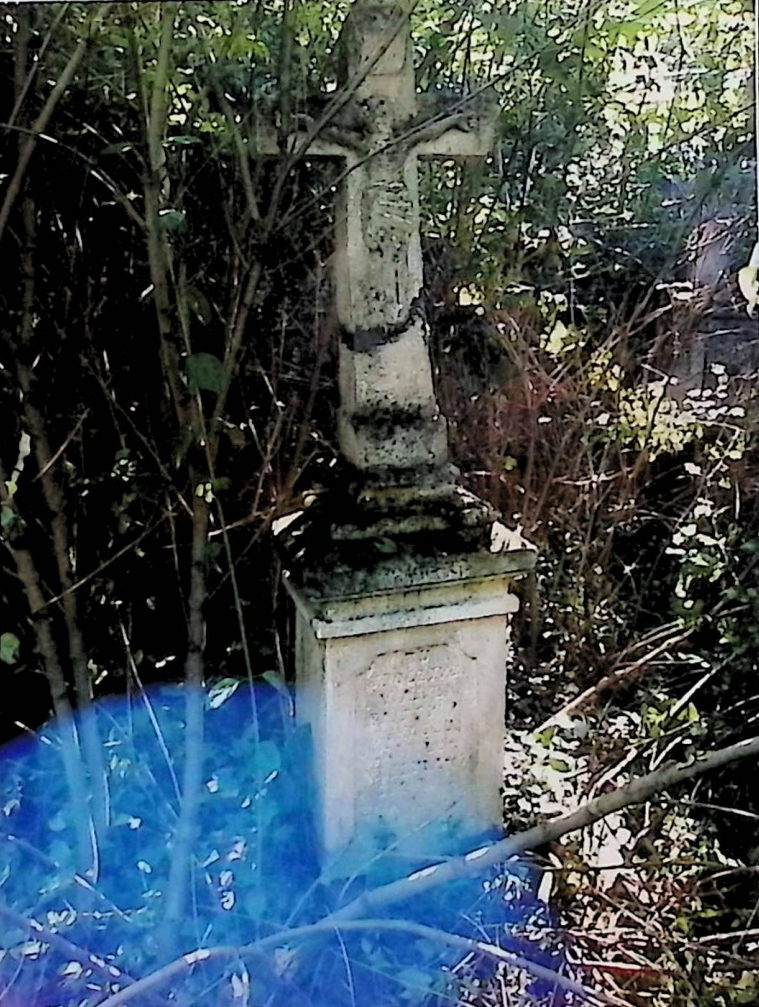 Photo montrant Tombstone of Justyna and Vasyl Bukaczuk