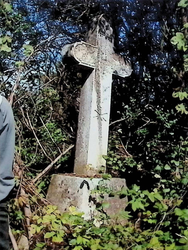 Photo montrant Tombstone of Anna and Piotr Haluszczynski