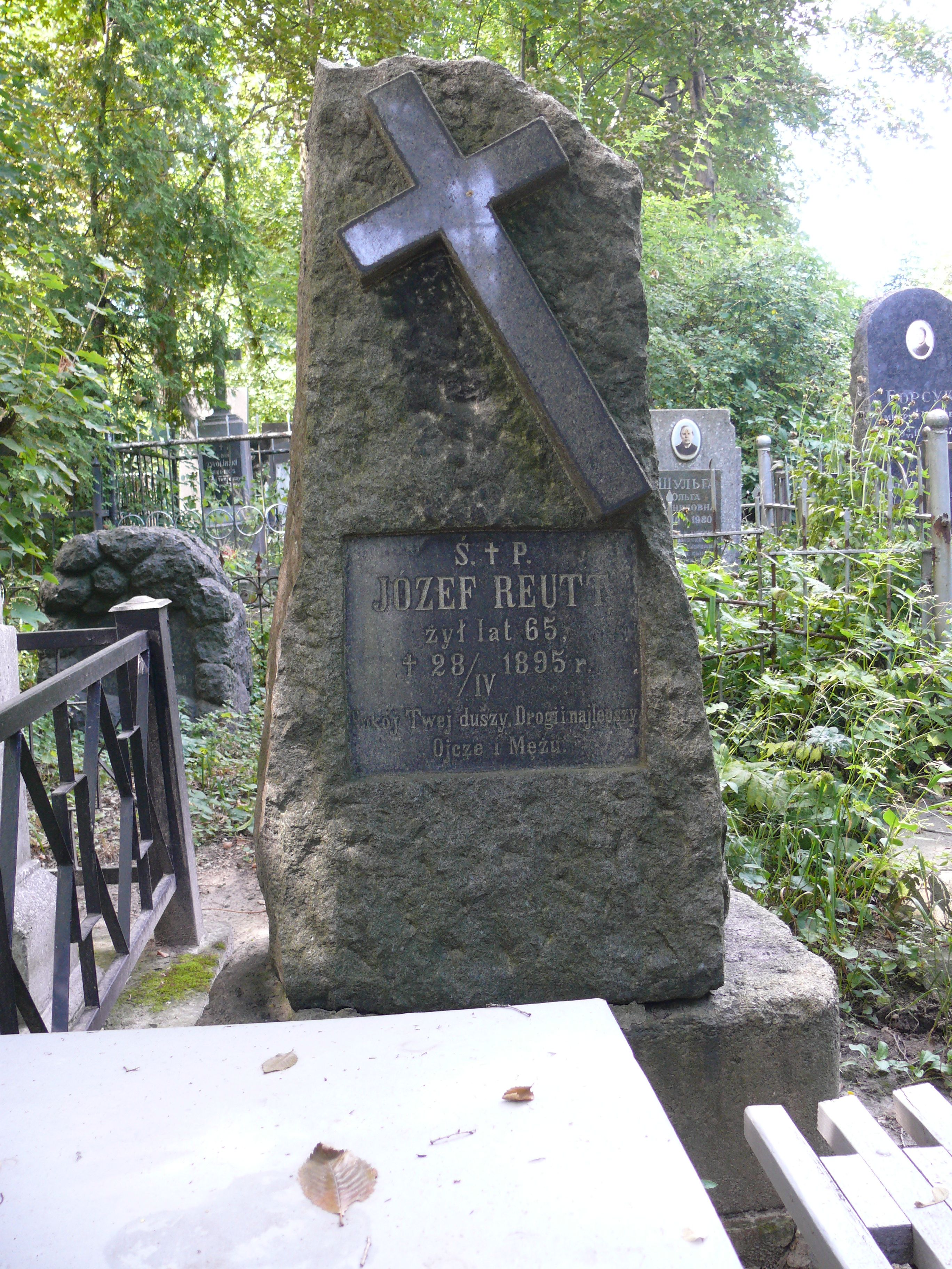 Tombstone of Josef Reutt