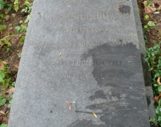 Nagrobek Adama Gołębiowskiego