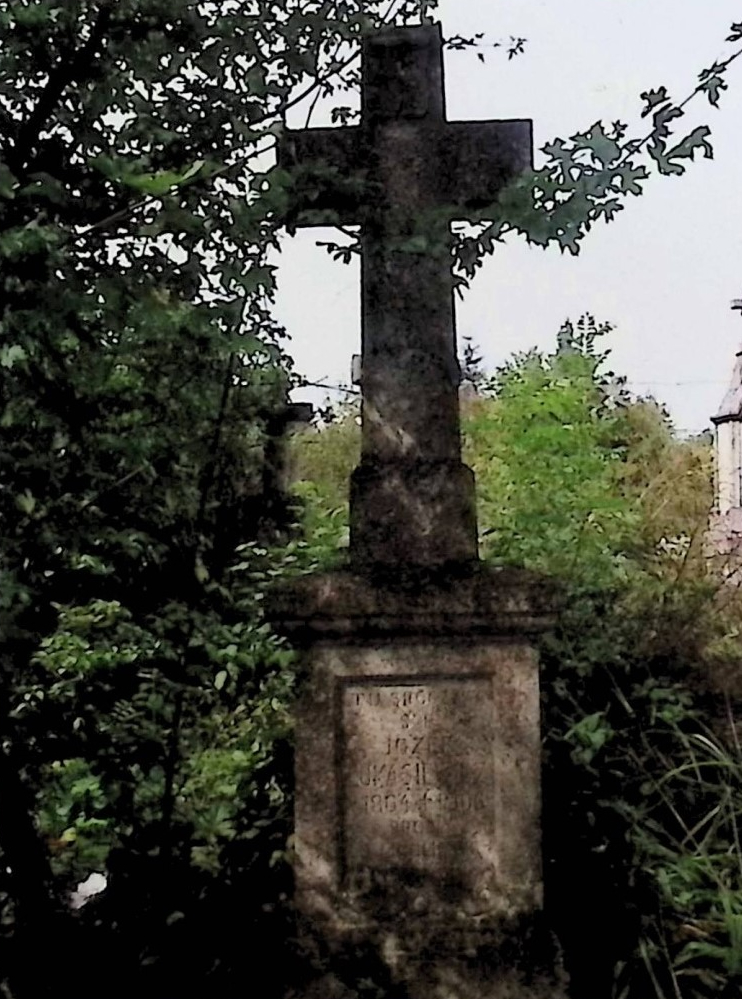 Photo montrant Tombstone of Jozef Lukasiewicz