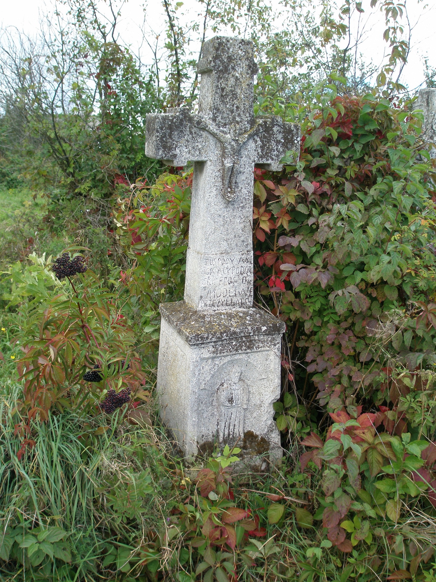 Tombstone of Ignacy Podolsky, Yazlovets cemetery, as of 2006.