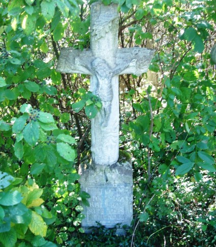 Nagrobek Karola Kosa, cmentarz w Czerwonogrodzie, stan z roku 2005