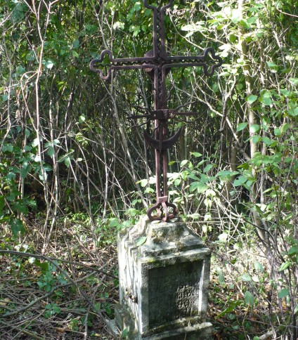 Nagrobek Władysława Szałankiewicza, cmentarz w Czeronogrodzie (Nyrkowie), stan z roku 2005