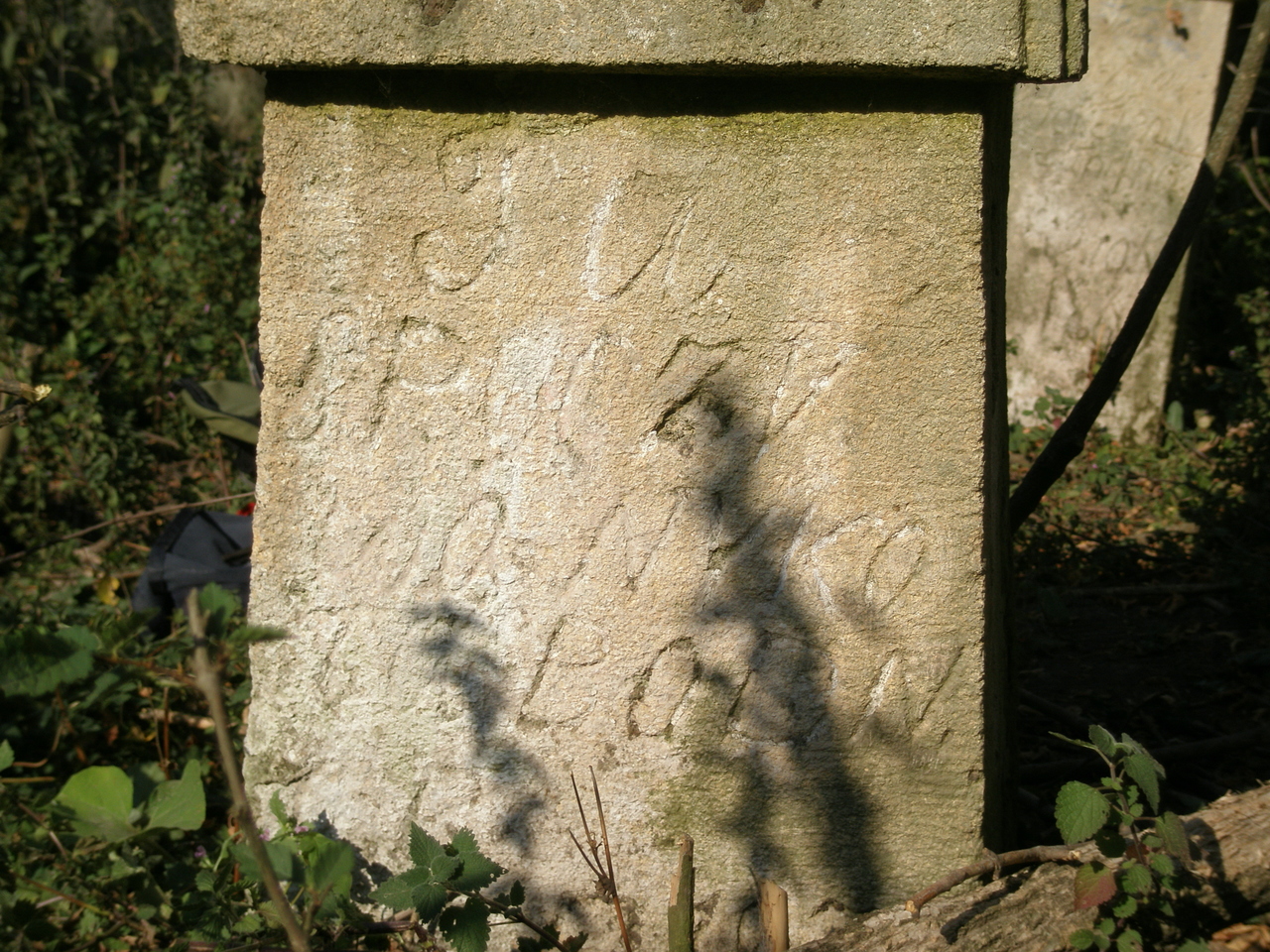 Tombstone of Mikołaj Bodnor, cemetery in Tłuste, state from 2008