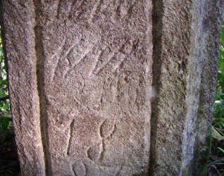 Nagrobek Marianny Uniowskiej, cmentarz w Czerwonogrodzie, stan z roku 2005