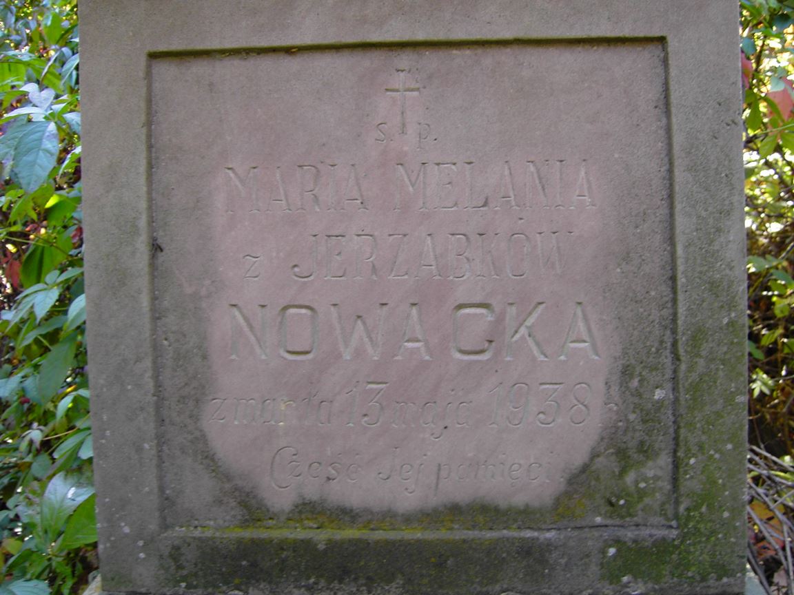 Nagrobek Marii Melanii Nowackiej, cmentarz w Uhryńkowce, stan z 2005