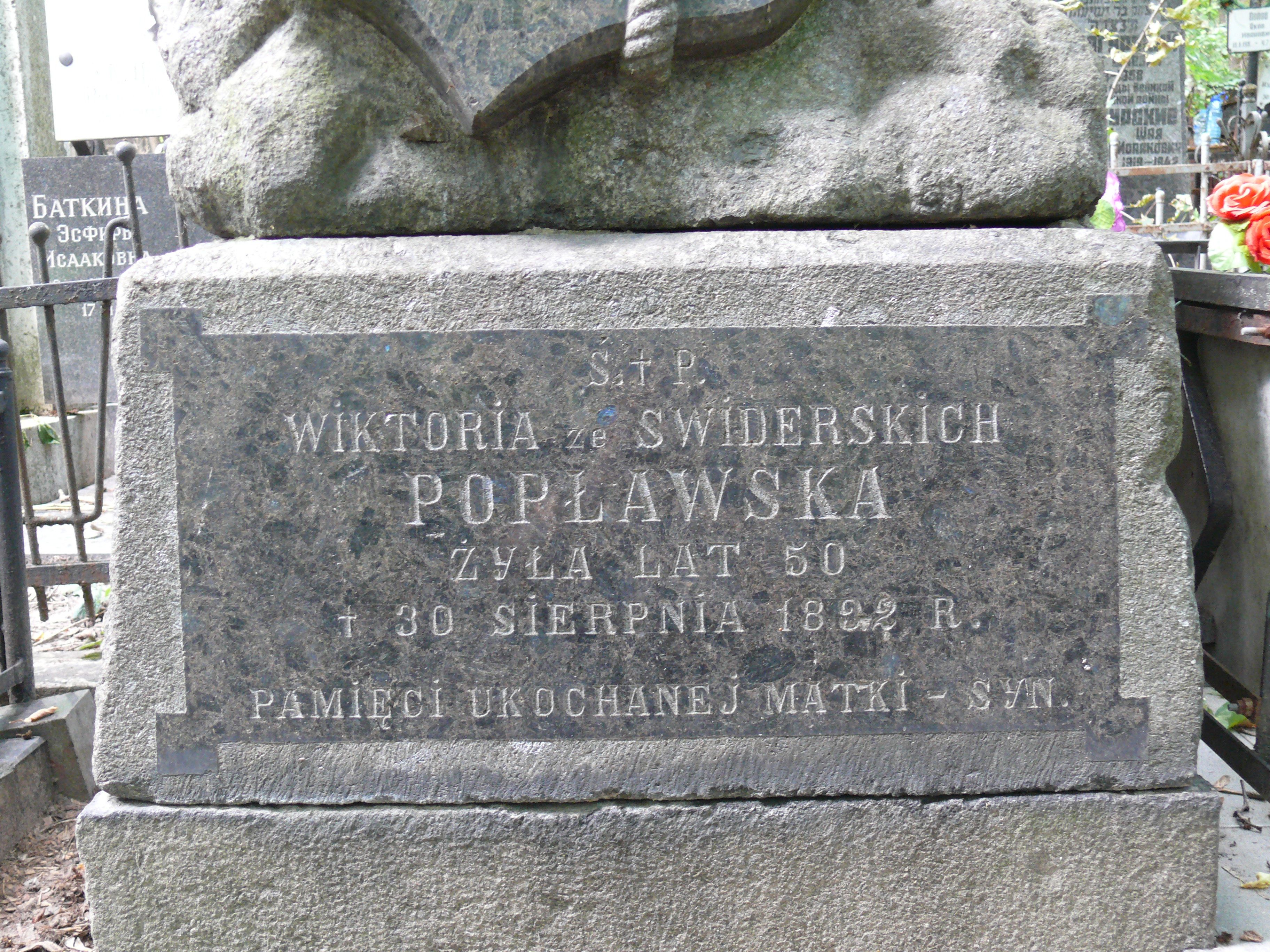 Napis z nagrobka Wiktorii Popławskiej