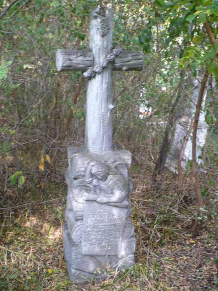 Tombstone of Franciszka Kaczmar, cemetery in Milovce, state from 2009
