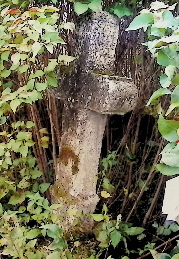 Fotografia przedstawiająca Tombstone of Anna and Francis N.N.