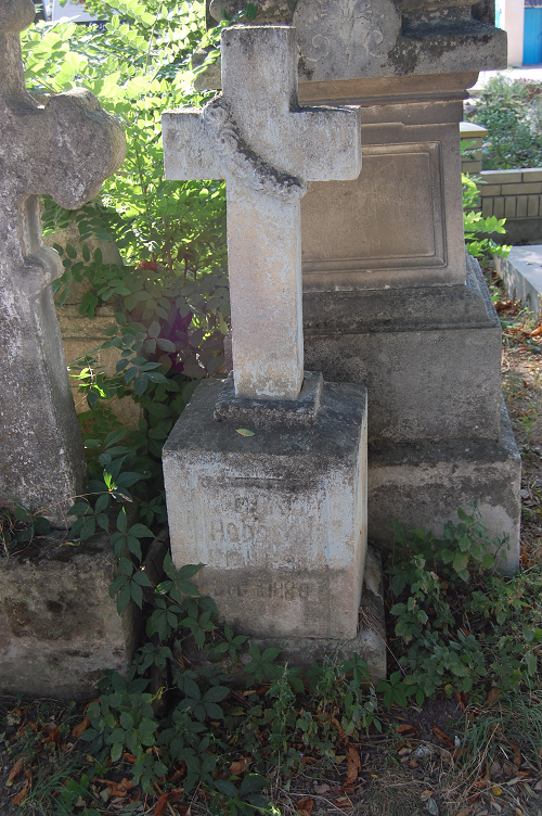 Tombstone of Romuald Hodoly, Zaleszczyki cemetery, as of 2019.