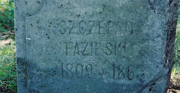 Photo showing Tombstone of Szczepan Pazirski