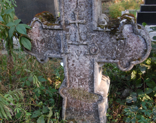 Nagrobek J[u]dith Er[lbr]üch, cmentarz w Zaleszczykach, stan z 2019 r.