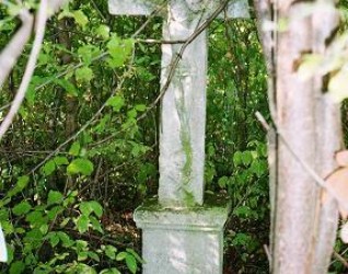 Nagrobek N.N., cmentarz w Uścieczku, stan z 2005