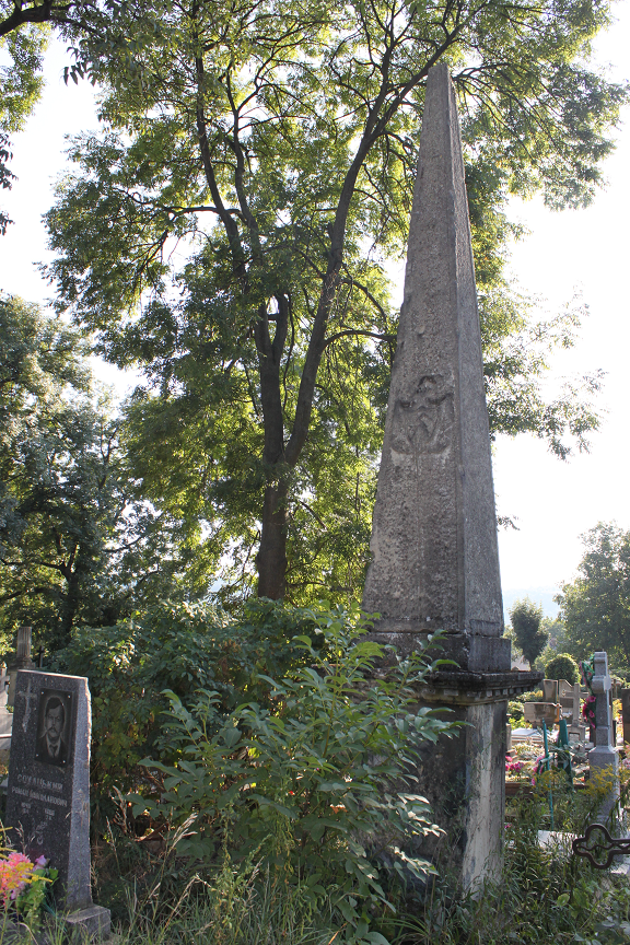 Tombstone of [Joh]anna Nordeni[g], Zaleszczyki cemetery, as of 2019.