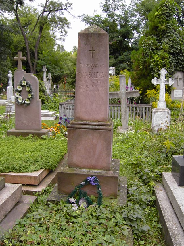 Nagrobek  Jana Sołowskiego, cmentarz w Zaleszczykach, stan z 2005