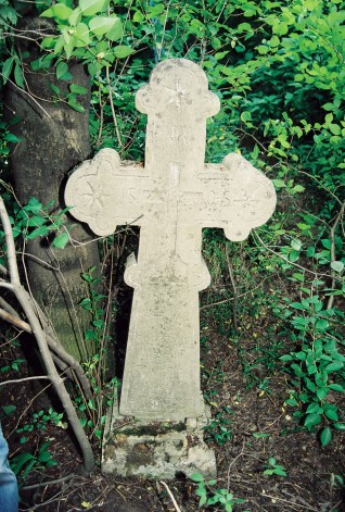 Nagrobek Jana Śwynstaka, cmentarz w Piszczatyńcach