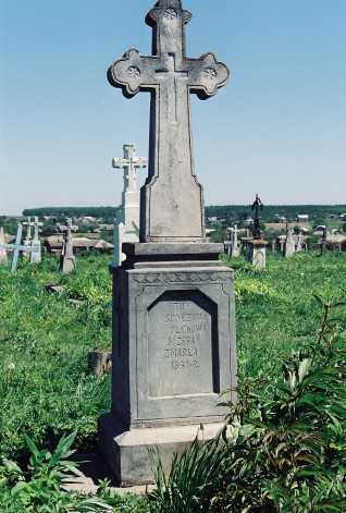 Nagrobek Józefy Olchowej, cmentarz w Cyganach, 2004